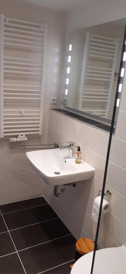 Ferienwohnung Falkennest 상트엥글마 외부 사진